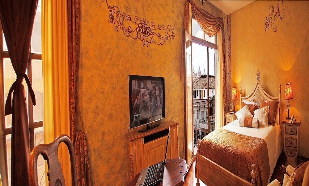 Hotel Boutique Los Balcones Cuenca Esterno foto