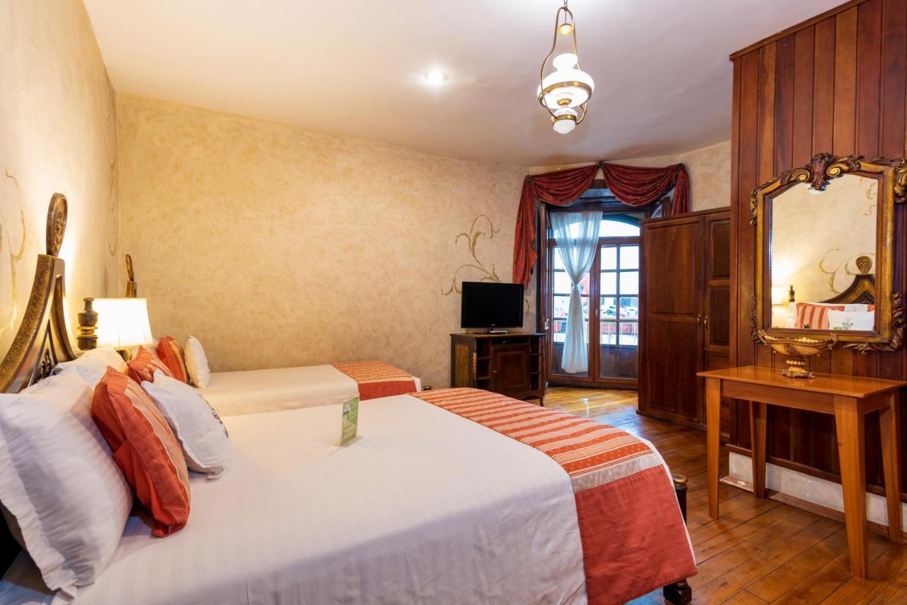 Hotel Boutique Los Balcones Cuenca Esterno foto
