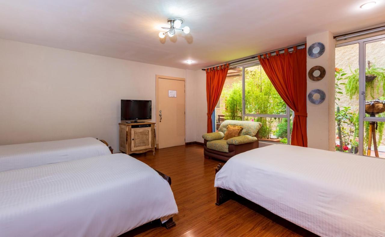 Hotel Boutique Los Balcones Cuenca Esterno foto
