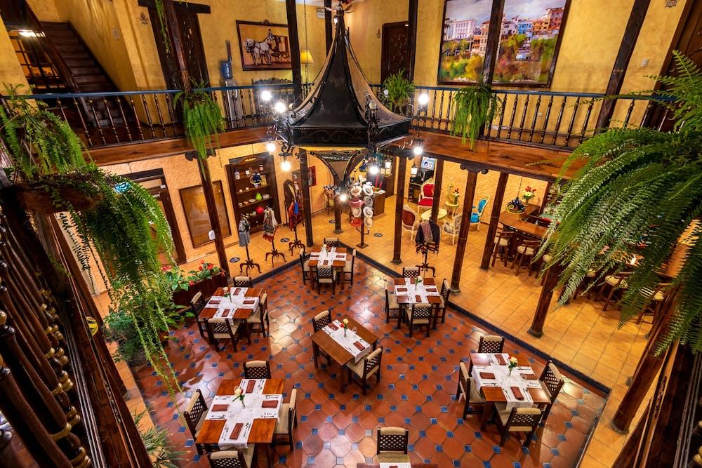 Hotel Boutique Los Balcones Cuenca Esterno foto