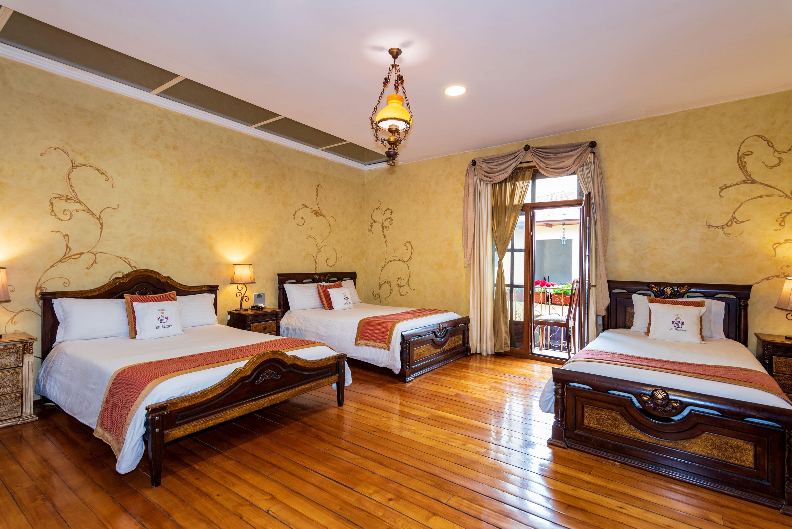 Hotel Boutique Los Balcones Cuenca Esterno foto