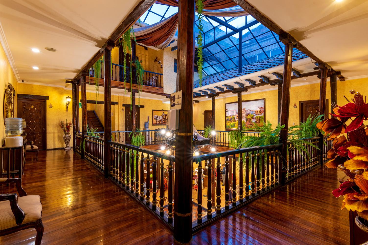 Hotel Boutique Los Balcones Cuenca Esterno foto