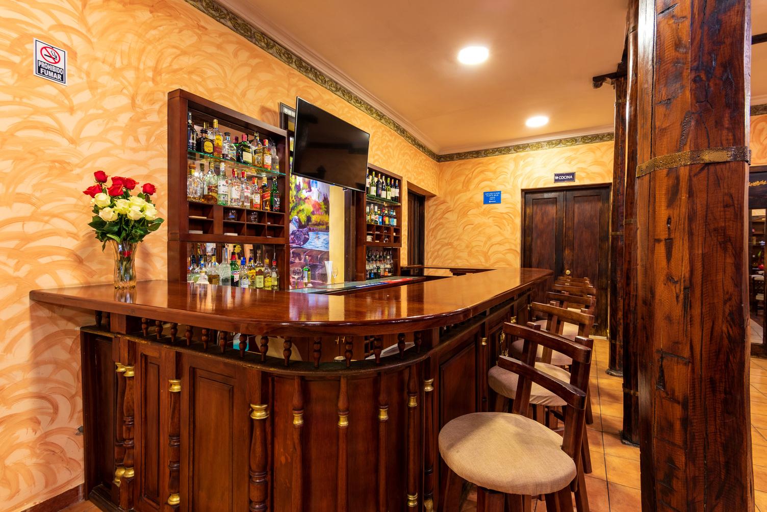 Hotel Boutique Los Balcones Cuenca Esterno foto