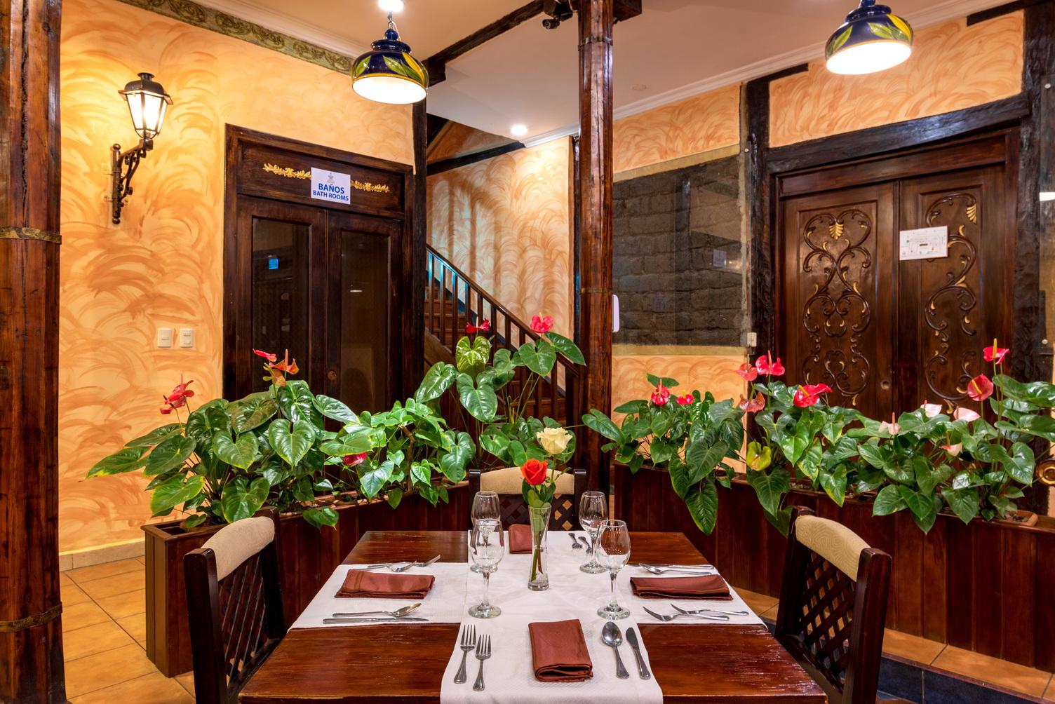 Hotel Boutique Los Balcones Cuenca Esterno foto