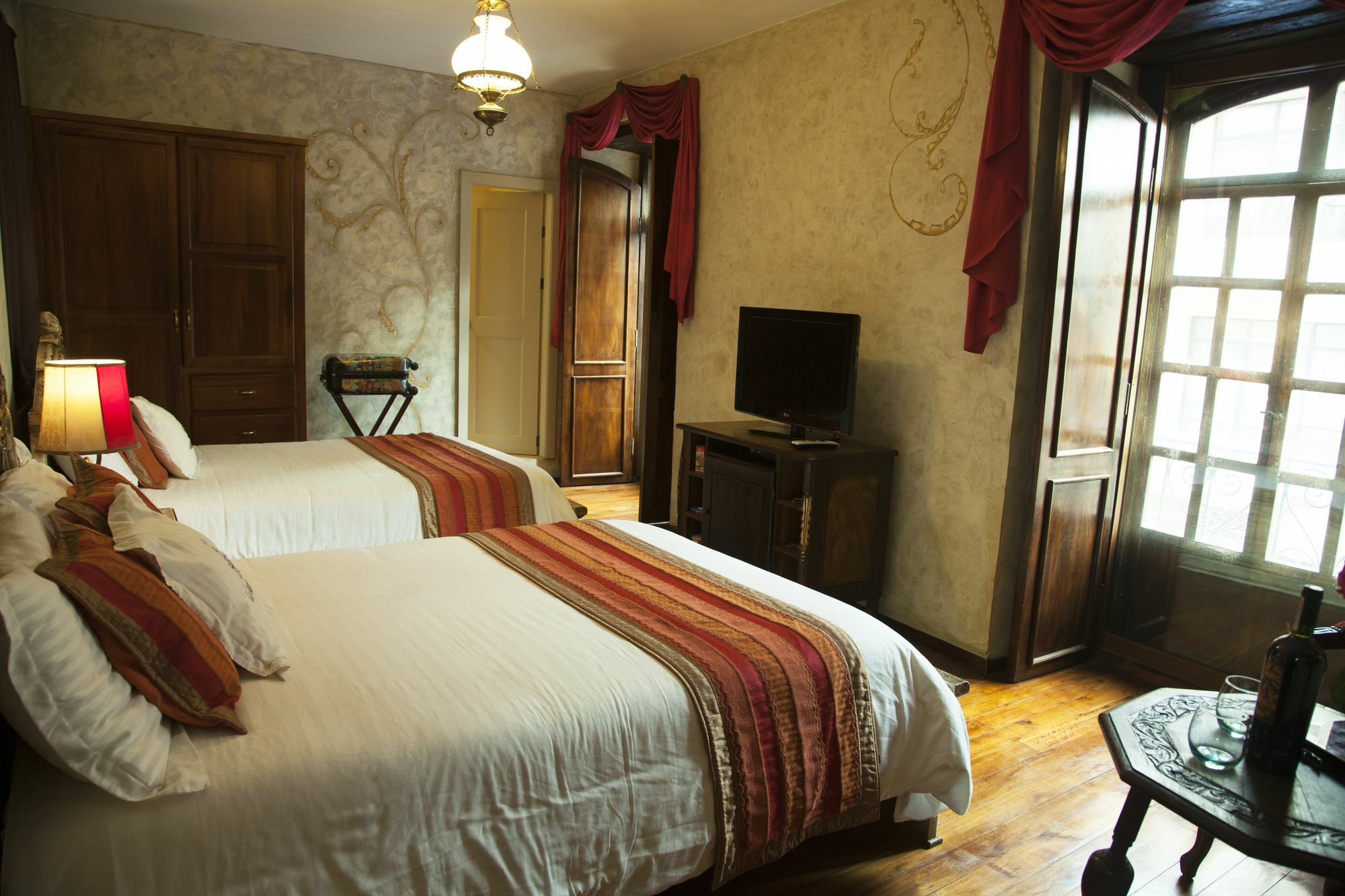 Hotel Boutique Los Balcones Cuenca Esterno foto